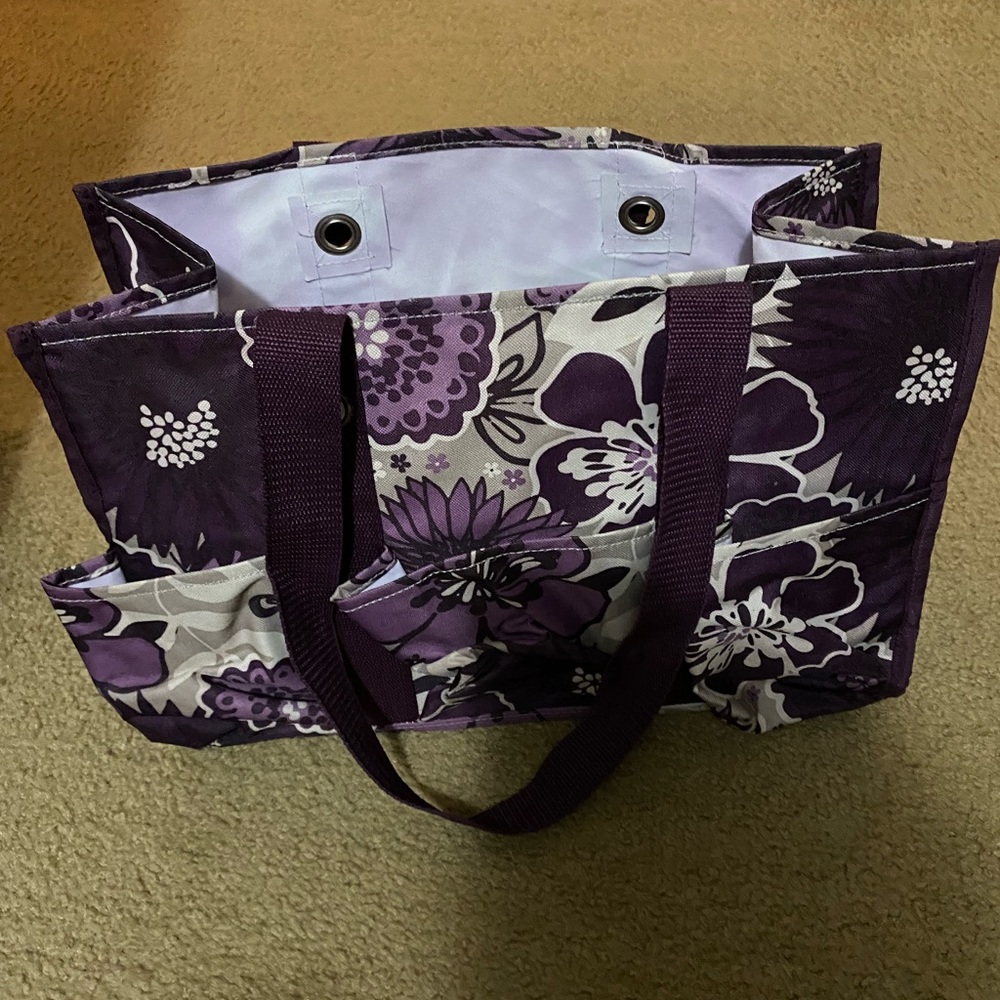 Thirty One utility tote-purple plum awesome blossom